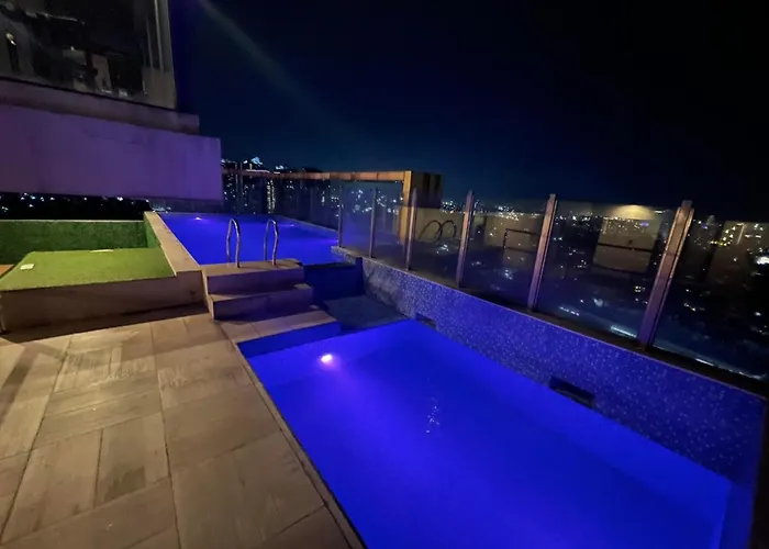 Spacious One Bedroom 20888 مانيلا